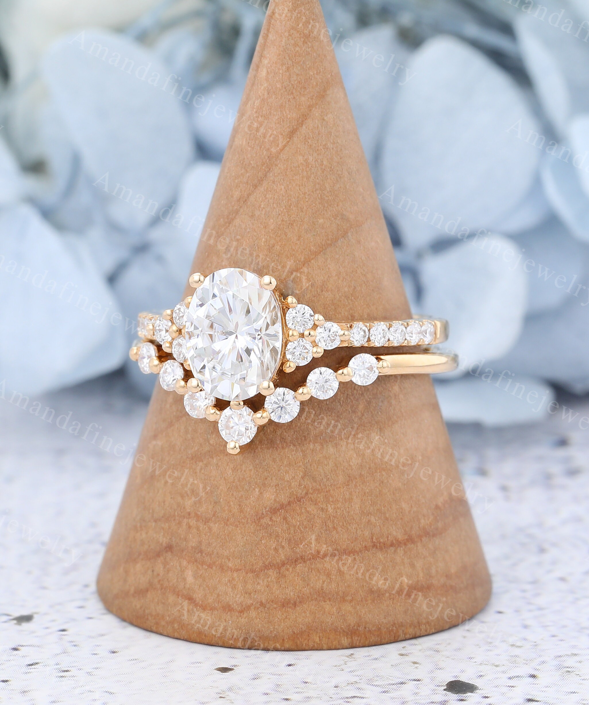 Oval Moissanite Engagement Ring Set Vintage Yellow Gold Engagement Ring ...