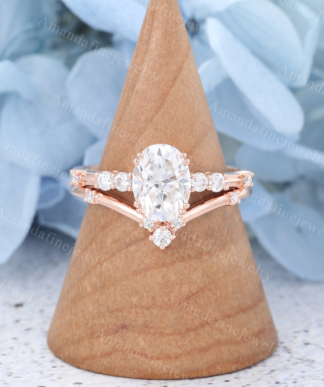 Oval Cut Moissanite Engagement Ring Set Vintage Rose Gold Engagement