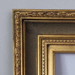 Louis Philippe Gold Leaf Frame 8 x 10in image 1