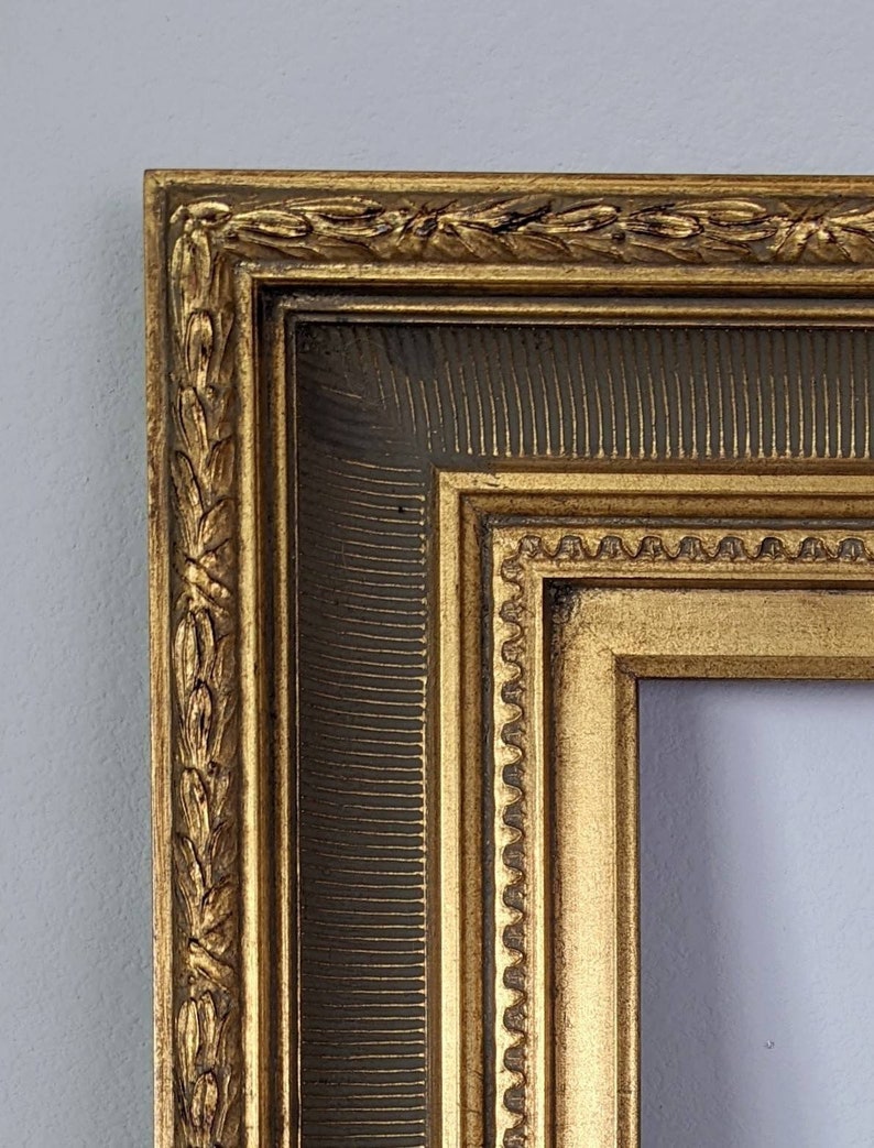 Louis Philippe Gold Leaf Frame 8 x 10in image 1