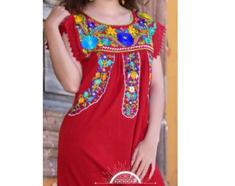 Vestido Mexican con Flores /Mexican Embroidery Dress with Flowers
