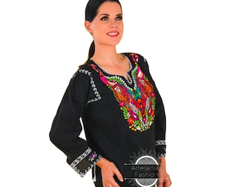 Blusa Mexican con Flores /メキシカン刺繍 Blusa de Manta bordada a mano Blusa Tradicional Mexicana 刺繍シャツ メキシカンフローラブラウス
