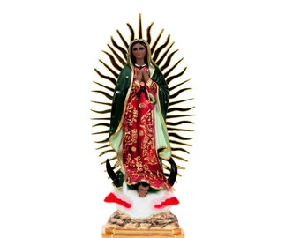 Estatua de la Virgen de Guadalupe/Virgin Mary Statue