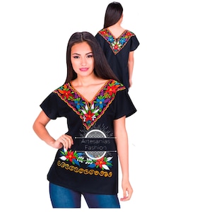 Blusa Mexican con Flores /Mexican Embroidery Blusa de Manta bordada a mano Blusa Tradicional Mexicana Embroidery shirt Mexican Flora Blouse