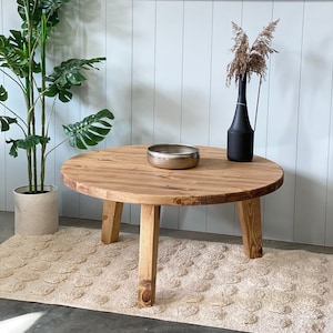 MEK // Scandi Wood Round Coffee Table with Tapered Legs