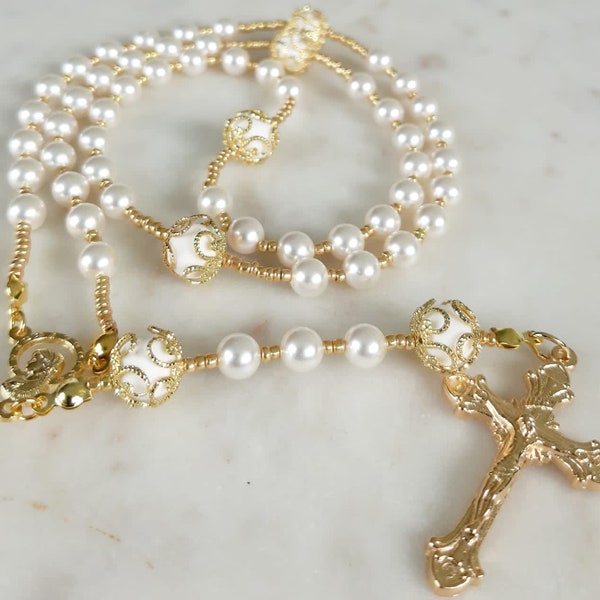 Personalised Bridal Pearl Rosary,Swarovski Rosary Bead,Rosary Beads for Bride, Gold Rosary Necklace,Religious Necklace,Bouquet Rosary