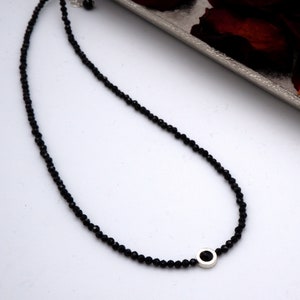 Collier de perles, collier de spinelle, tour de cou, collier, collier délicat en spinelle noire avec cadre en perles d'argent 925 image 2
