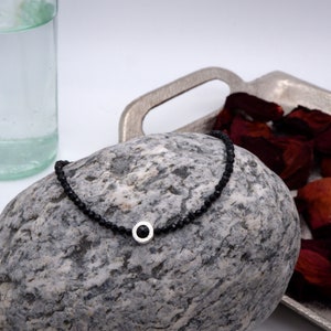 Collier de perles, collier de spinelle, tour de cou, collier, collier délicat en spinelle noire avec cadre en perles d'argent 925 image 5