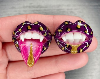 Purple gold lips Stud earrings