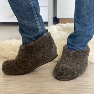 PANTOUFLES D’HIVER POUR HOMME I Pantoufles en fourrure I Semelles dures