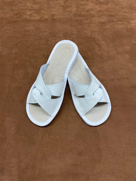 ladies leather house slippers