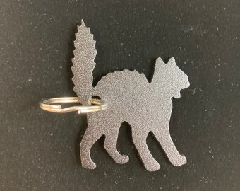 Scared Cat Metal Keychain