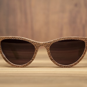Gafas de sol de madera hechas a mano, gafas de madera, marco de prescripción de madera, anteojos personalizados, gafas grabadas en madera, madera real, gafas de sol vintage