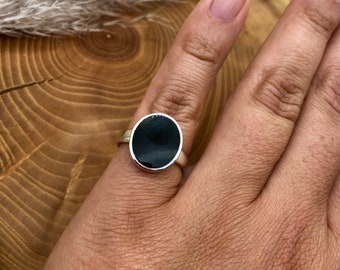 Silver ring, ring, self-forged, handmade, goldsmith, silver, agate, onyx, gemstone, healing stone, statement, black