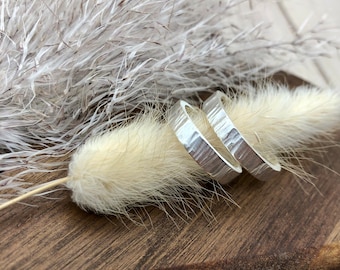 Wedding rings, engagement rings, rings, wedding, love, engagement rings, silver, gold, hammered finish