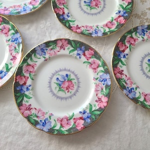 Paragon sweet pea beard plate 6&quot; / Sold individually - England