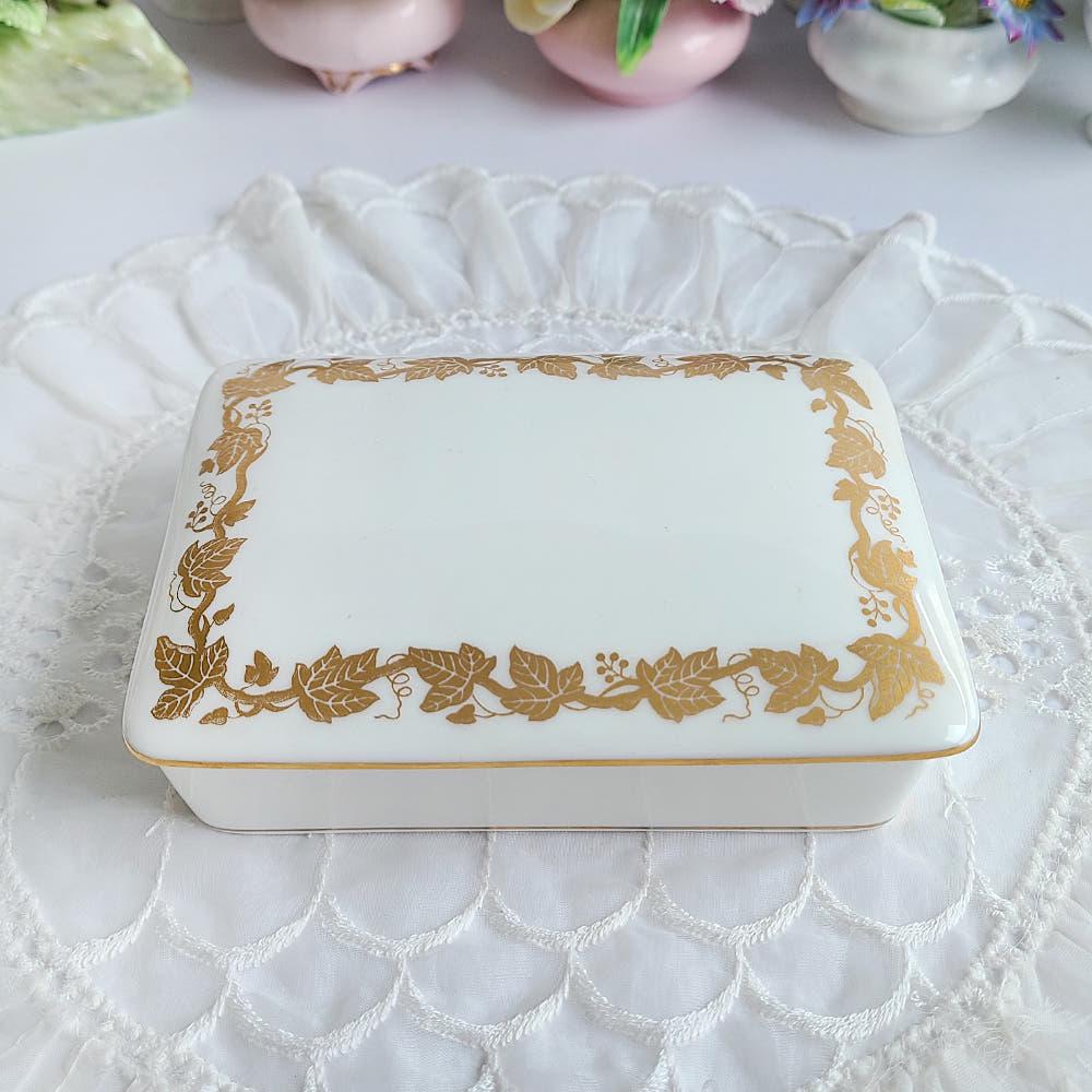 blue cigarette case Plastic Cigarette Case Push Button Automatic Open Painting Blue Colour for  85mm Cigarettes Pack King Size - Plastic Cigarette Case and Cigarette Box  price