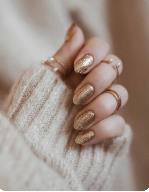 BeautyQua Artificial Gold Finger Empress Curve 100 Tips Fake Nails with  Glue White - Price in India, Buy BeautyQua Artificial Gold Finger Empress  Curve 100 Tips Fake Nails with Glue White Online