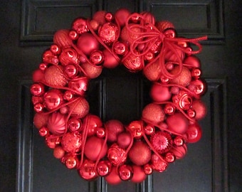 Roter Ornament Kranz, Weihnachten, Valentinstag, patriotisch