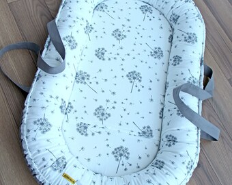 baby nest with handles