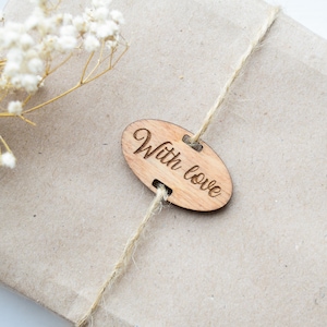 Stricken Holz-Tags mit Logo oder handgefertigt mit Liebe