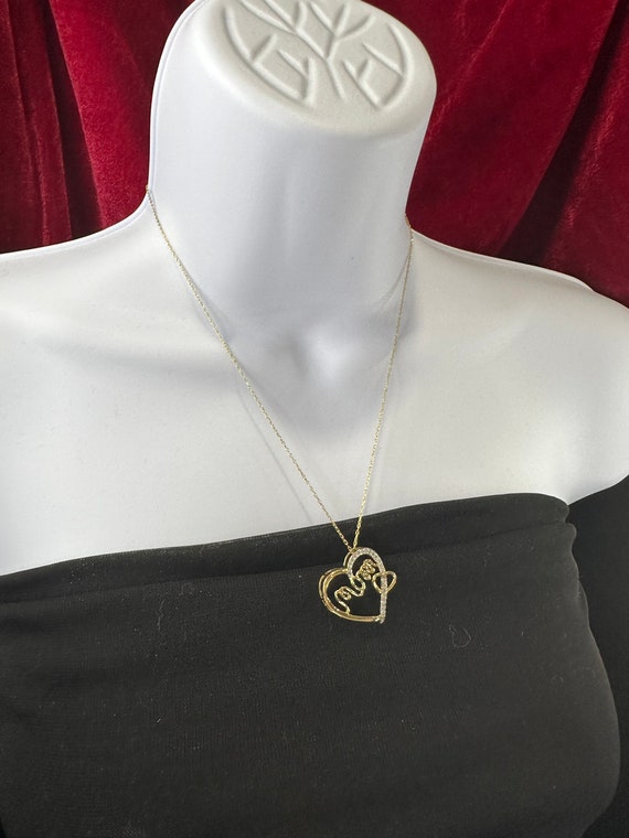 Beautiful 925 “mom” heart pendant with genuine di… - image 8