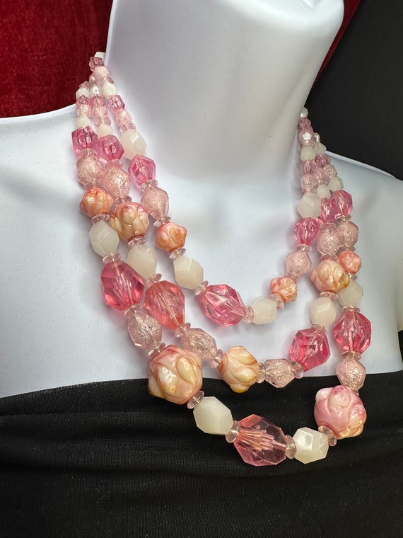 Vintage Bubblegum pink necklace and earring set, … - image 5
