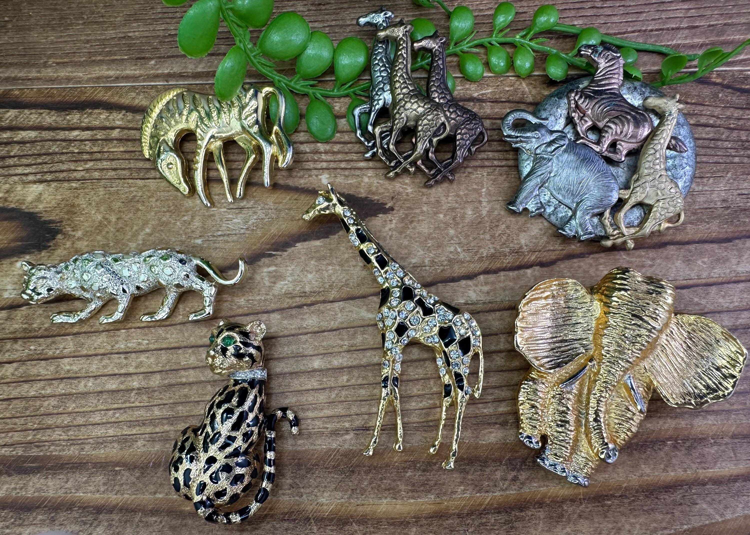 Vintage Zebra Brooch - Etsy Canada