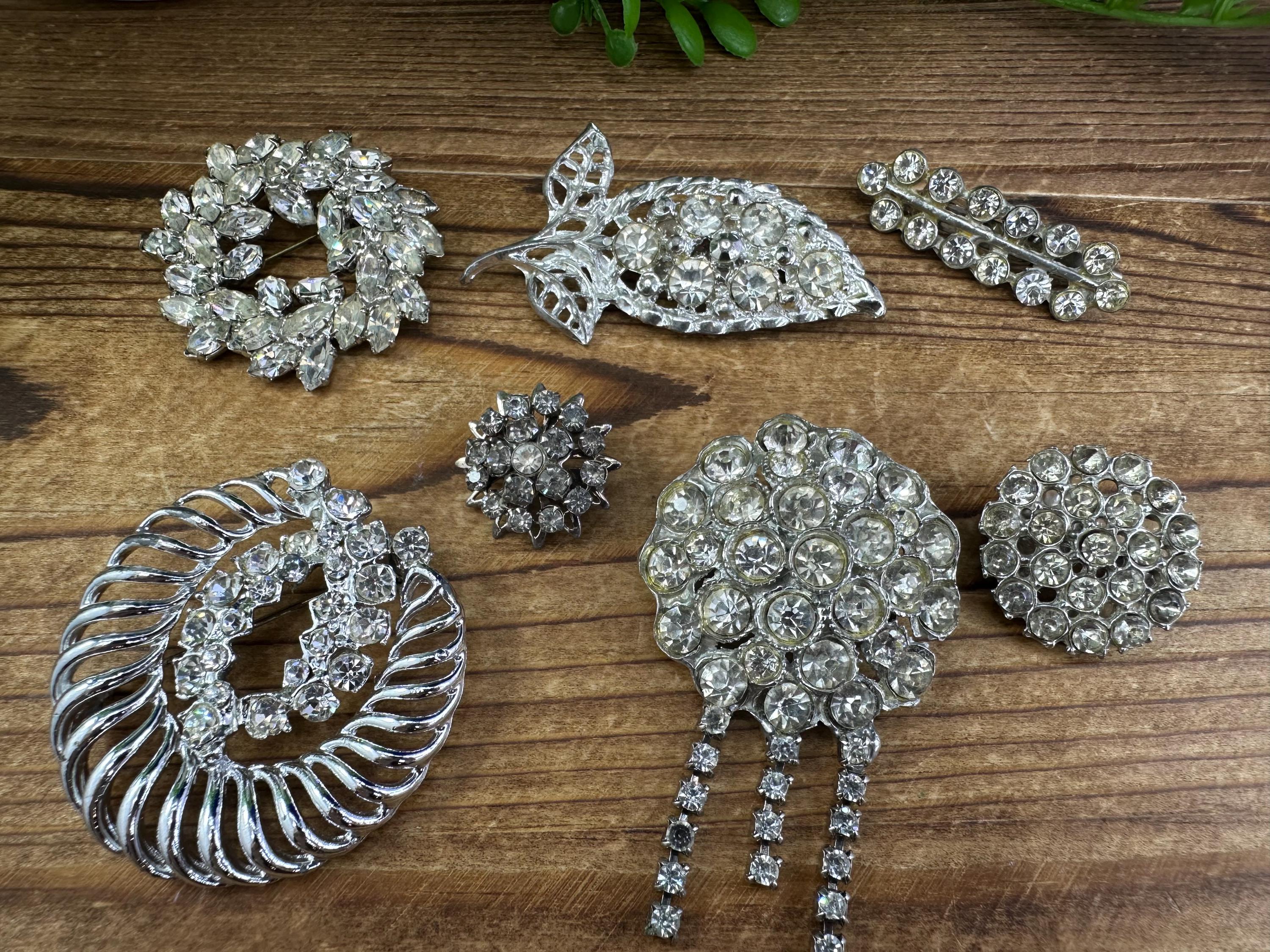 Jolie Broche Fantaisie Vintage Années 1940-1950 Avec Strass