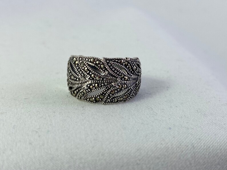 925 silver stamped marcasite statement ring Size 6 14
