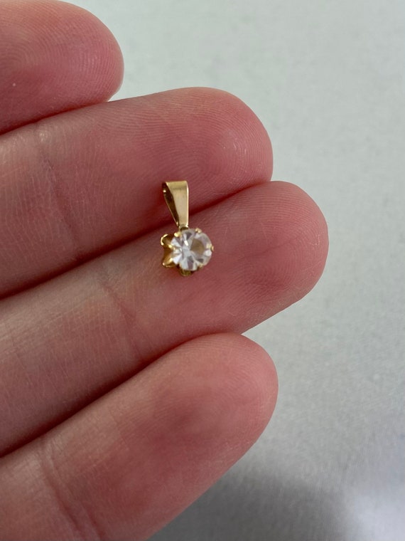 10 kt yellow gold birthstone pendant with synthet… - image 8