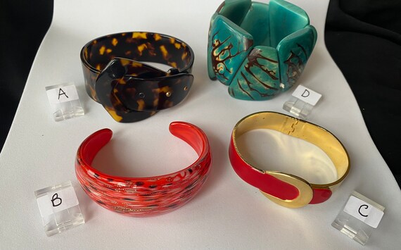 Assorted vintage bangle bracelets. Each sold sepa… - image 10