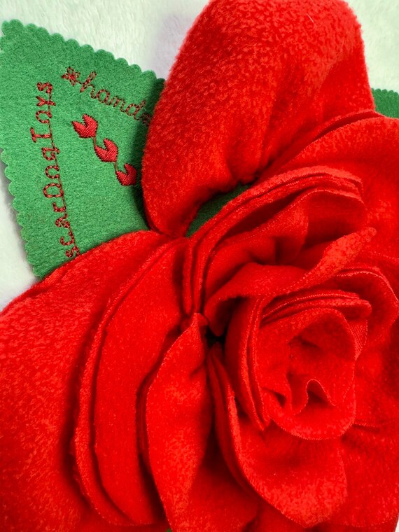 Red Rose Snuffle Mat for Dogs & Cats - 12