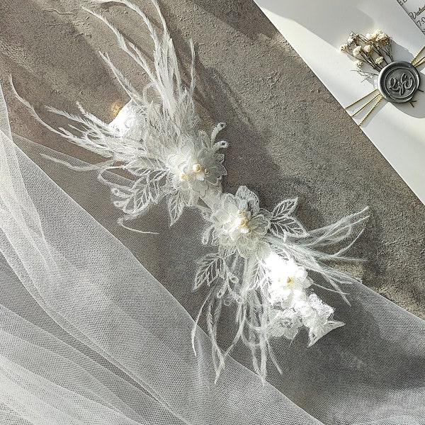 Wedding garter with feathers and 3D lace flowers, Bridal garter