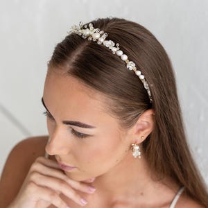 Ivory pearls and flowers bridal tiara, Wedding headband with pearls and crystals