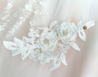 White lace wedding garter, 3D flowers bridal garter