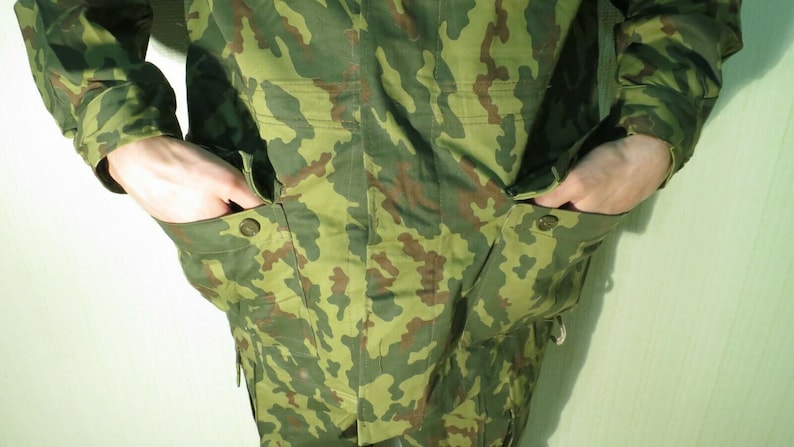 Russian Army Summer Jacket/&pants BDU Afghanka VSR-93 Flora Vertikalca Butan 1990-s dated OTK stamp manufacturer Very bright camo pattern