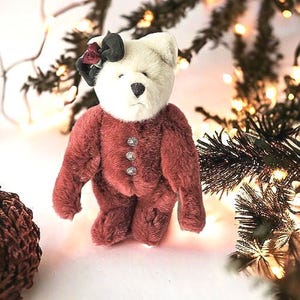 Boyd&#39;s Bear &quot;Gwendolyn&quot; Holiday Bear 1990-97 The Archive Collection #1364 11.5&quot; H