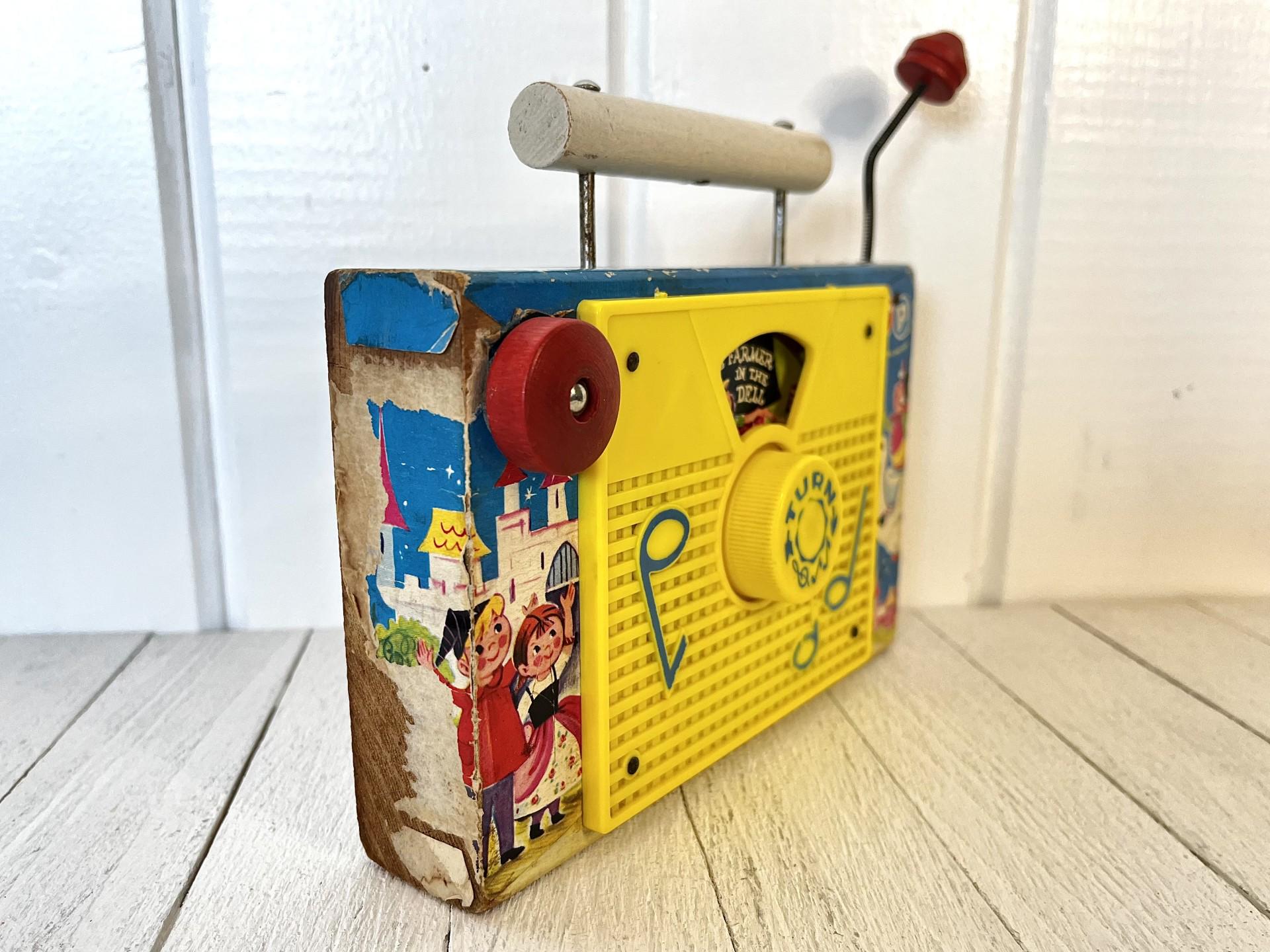 Vintage 60's Fisher Price Wooden TV Radio 'farmer in the Dell
