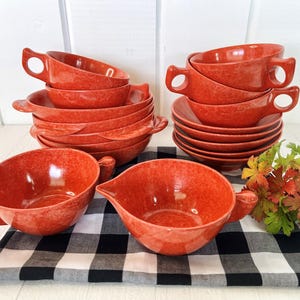 Set of Vintage Mid-Century Melmac Melamine Bowls & Cups (17 pcs), Retro Camping Dishes, Burnt Orange