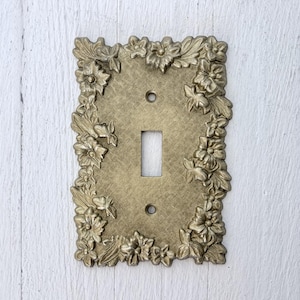 Vintage Gold Metal Single Light Switch Cover (One Toggle)