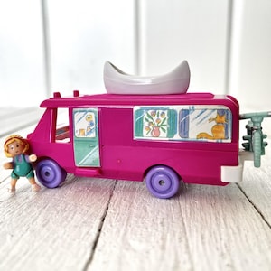 Vintage 1994 Polly Pocket 'Polly's Camper' by Bluebird Toys, COMPLETE Set