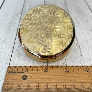 Vintage Mid-Century Gold-Plated Pocket Hand Purse Makeup Mirror, Brass Light Up Compact by T. Eaton Co. image 5