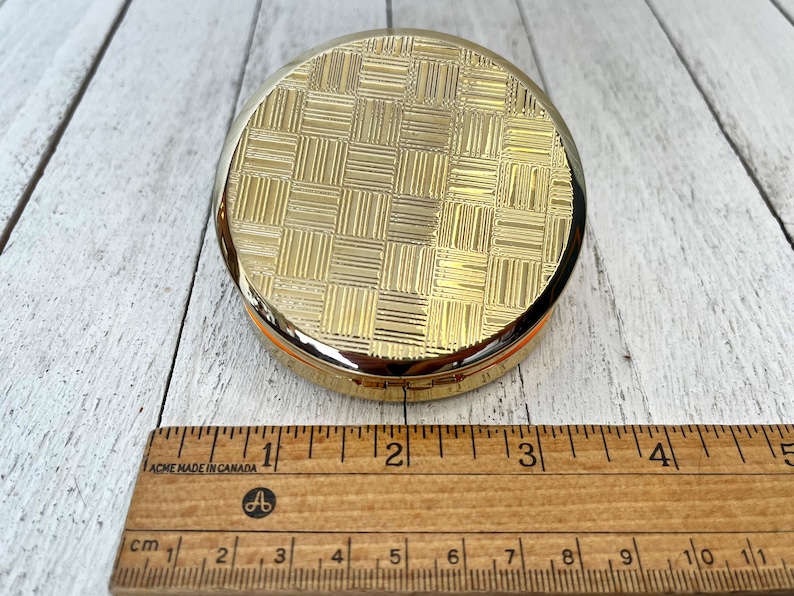 Vintage Mid-Century Gold-Plated Pocket Hand Purse Makeup Mirror, Brass Light Up Compact by T. Eaton Co. image 5