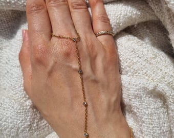 Lily Solana - 18k gold Waterproof, tarnish proof diamante cubic zirconia hand chain