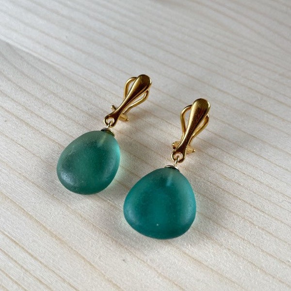 Sea glass jewelry, beach glass Clip hoop earrings, teal sea glass clips, sterling silver earrings, non pierced earrings.