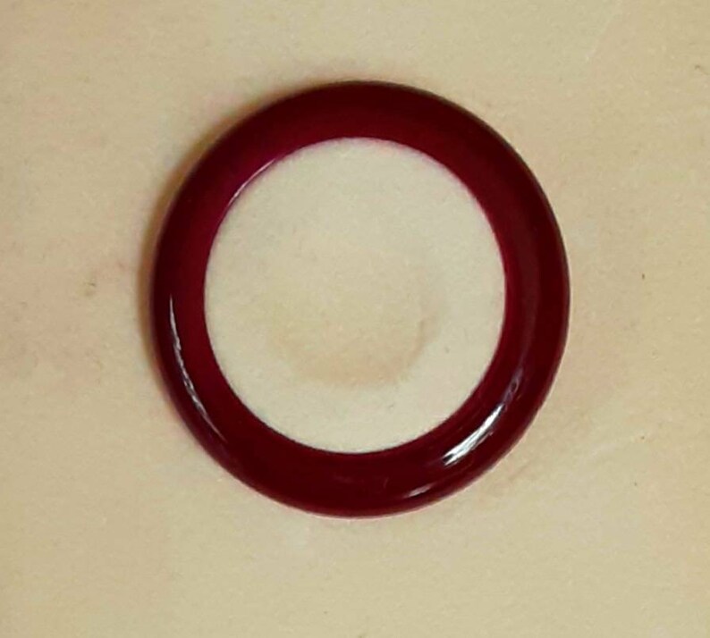 Cranberry Acrylic Bezel For Gucci 11/12 & 1100-L  Ladies Bangle Watch. New old stock. 