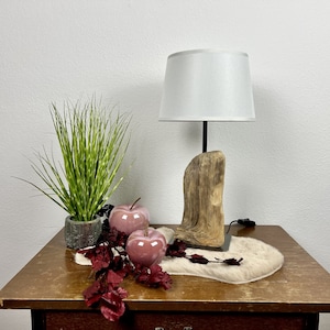 Lampe de table en bois flotté "Jochberg" faite à la main à partir d'une création en vieux bois