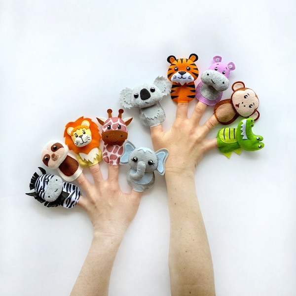 finger puppets for kid, felt animal puppet set for babies with crocodile, monkey, hippo, tiger, koala, zebra, sloth, lion, giraffe, elephant