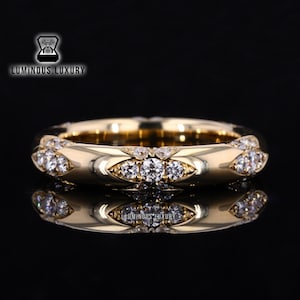 Art Deco Moissanite Anniversary Band, Colorless Fiery Round Cut Designer Women&#39;s Band, Full Eternity Stacking Band For Wedding Proposal Gift